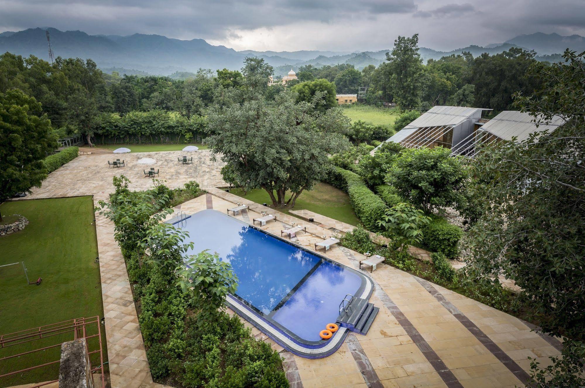 Mana Ranakpur Hotel Exterior photo